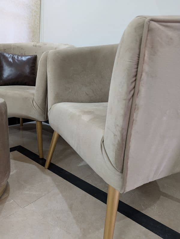 coffee chairs and table 6