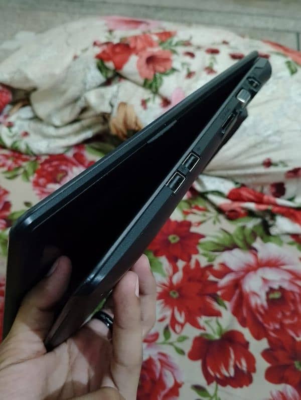 Stone Laptop 2