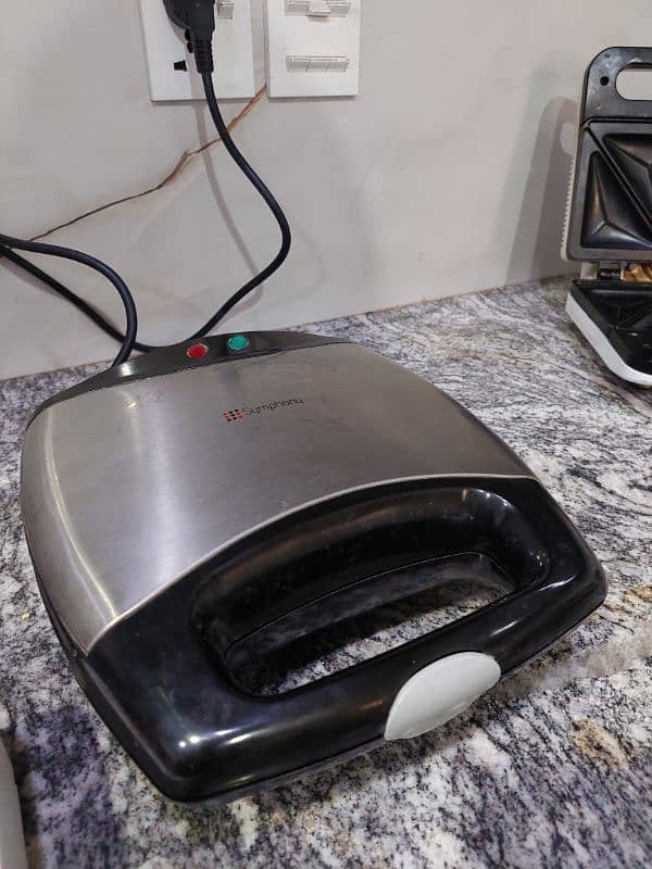 sandwich toaster 0
