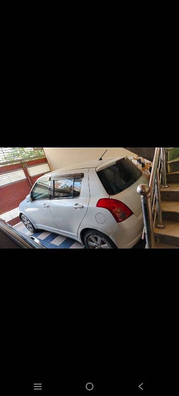 Suzuki Swift 2006(Japinies) 2
