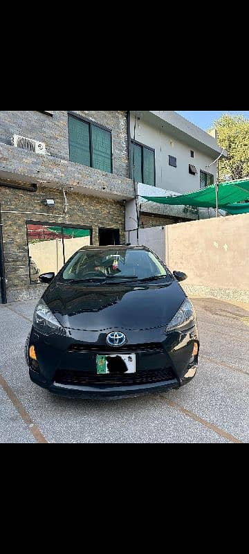 Toyota Aqua 2012 0