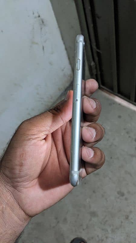 Apple IPhone 6s 3