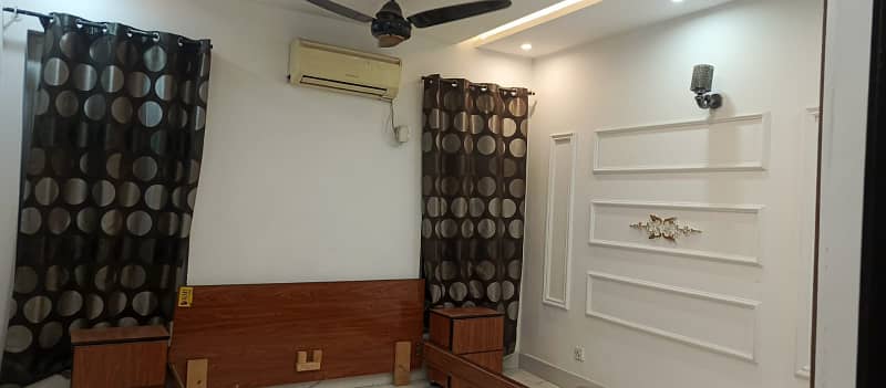 2 Beds 10 Marla Upper Portion Ideal Location For Rent In Ex Air Avenue DHA Phase 8 0