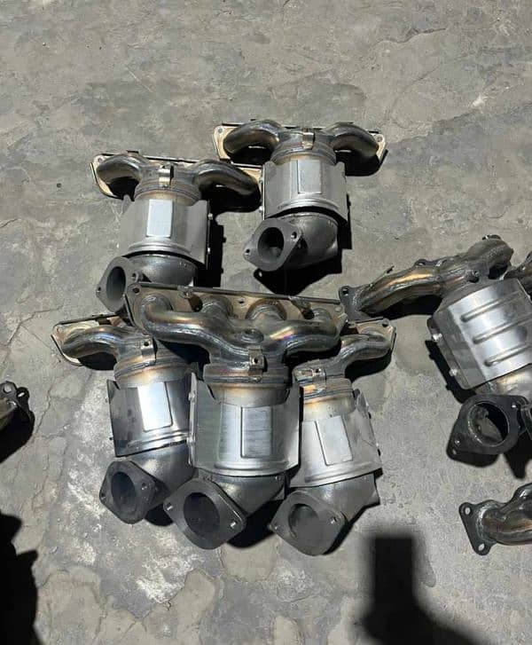 Catalytic Converter for Vitz Passo Reborn City GM Alto WagonR Mira Gli 1