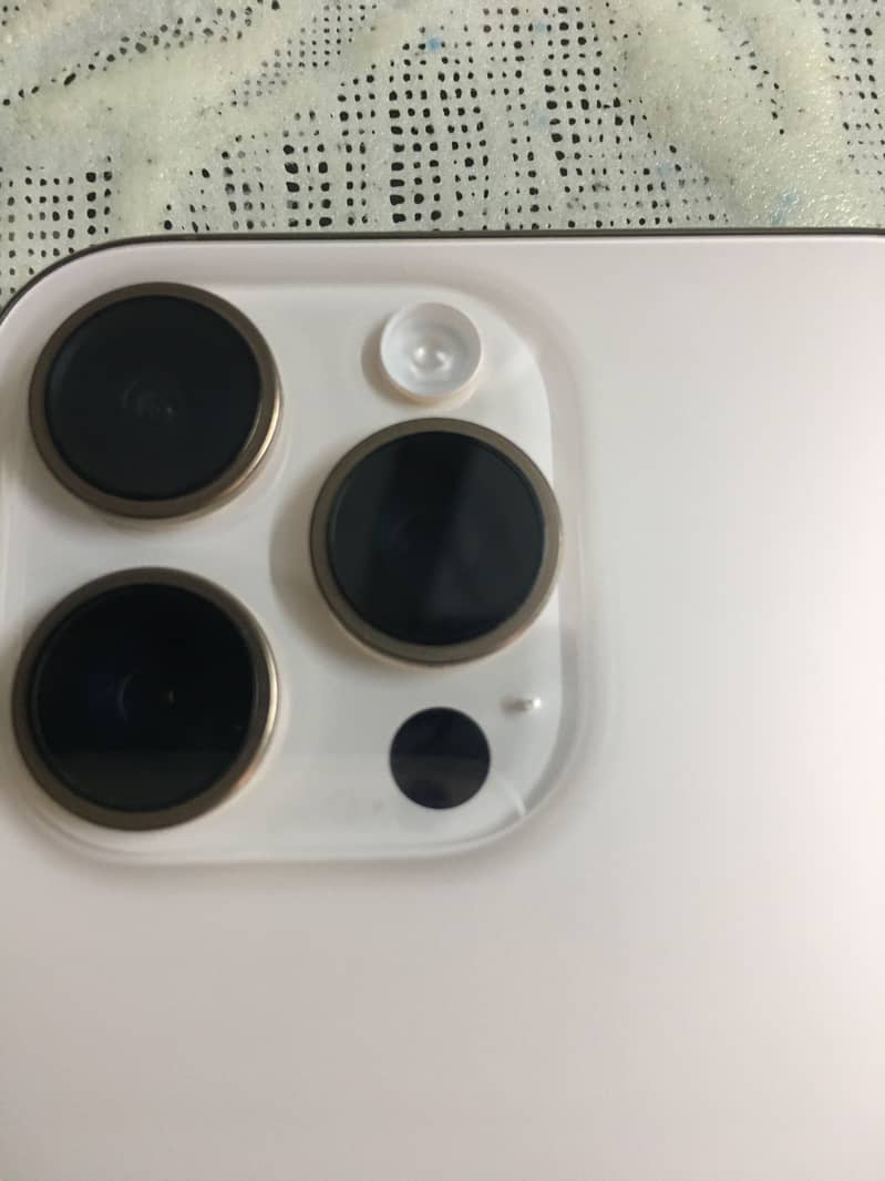 iPhone 16 pro max Non-PTA 2