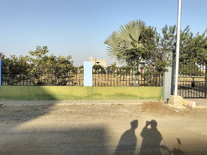240 Sq Yd Residential Plot Available For Sale In Karachi Bar Chs 25A 12