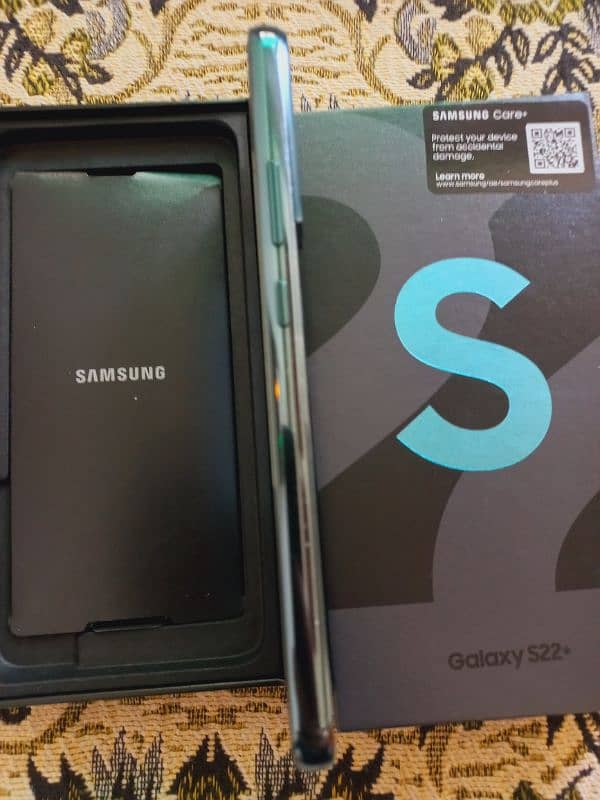 samsung S22 plus 5G 3