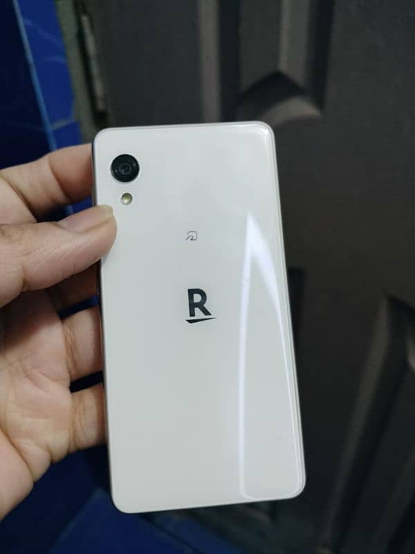 rakuten mini world smallest android mobile phone 3gb ,32 gb PTa approv 11