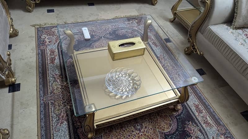 7-Seater Royal Sofa Set for Sale – Elegant Design & Great Condition 7