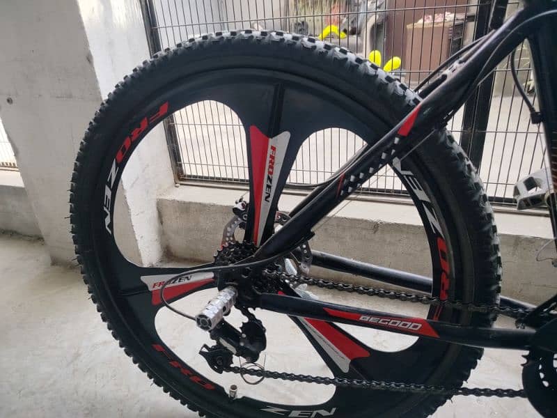 Urgent sale 26 inch 2