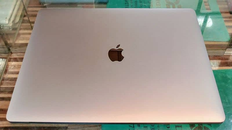 MacBook pro A2141 Late 2019 3