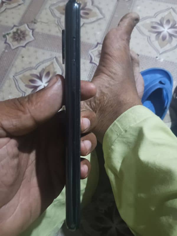 Poco x3pro 6+2_8/128 glass crak chalta thek he sarra complete box 6