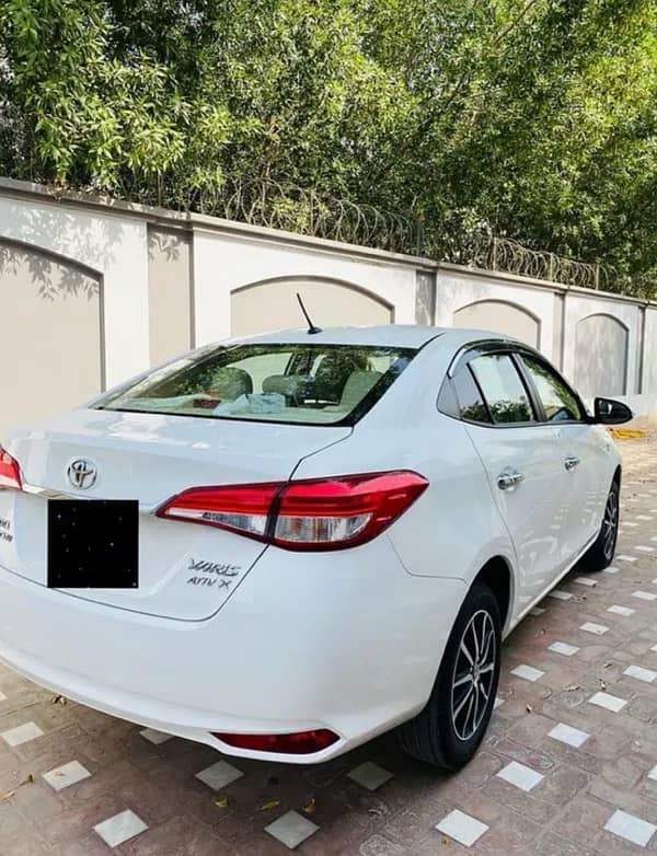 Toyota Yaris 2022 3