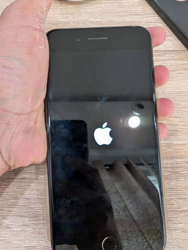 I Phone 8 Plus 64 GB Non PTA Mint Condition 3