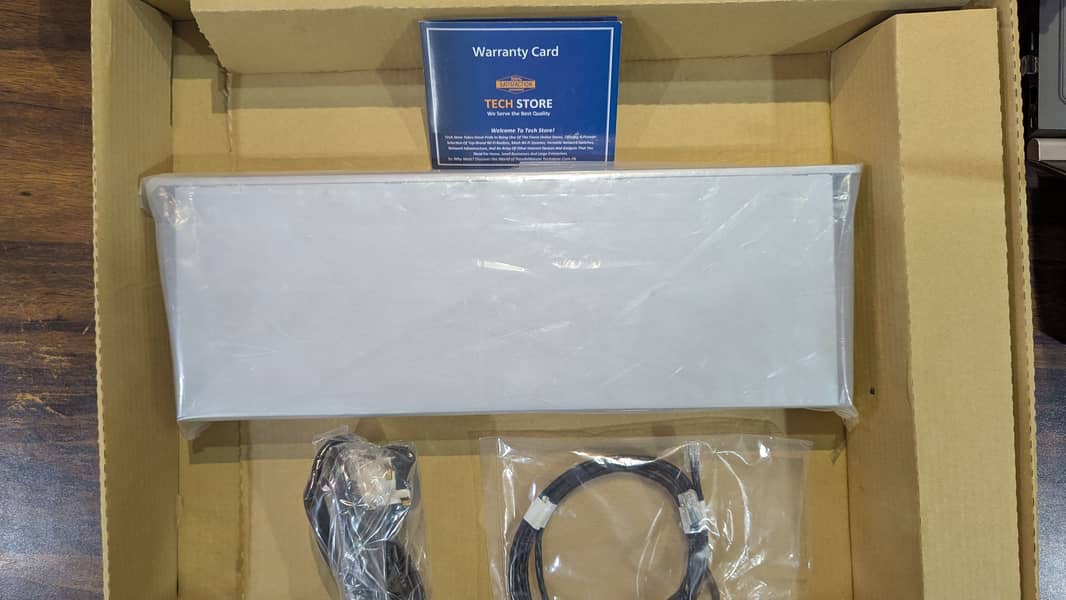 Ubiquiti UniFi Security Gateway USG-Pro-4 (Renewed) 3