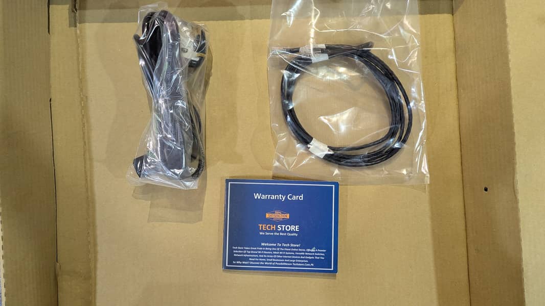 Ubiquiti UniFi Security Gateway USG-Pro-4 (Renewed) 4