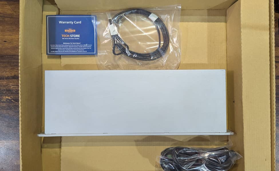 Ubiquiti UniFi Security Gateway USG-Pro-4 (Renewed) 5
