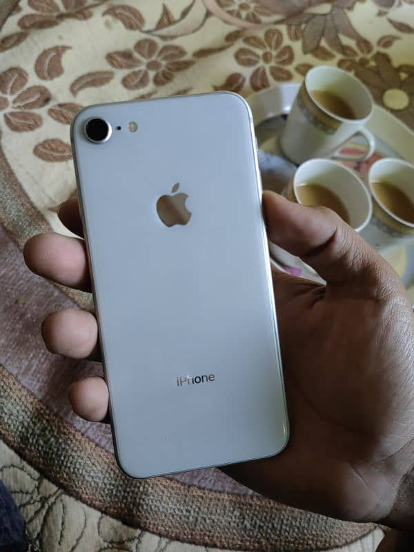 I phone 8 0