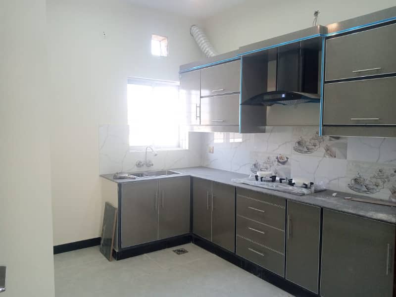3 MARLA FIRST FLOOR HOT LOCATION 2