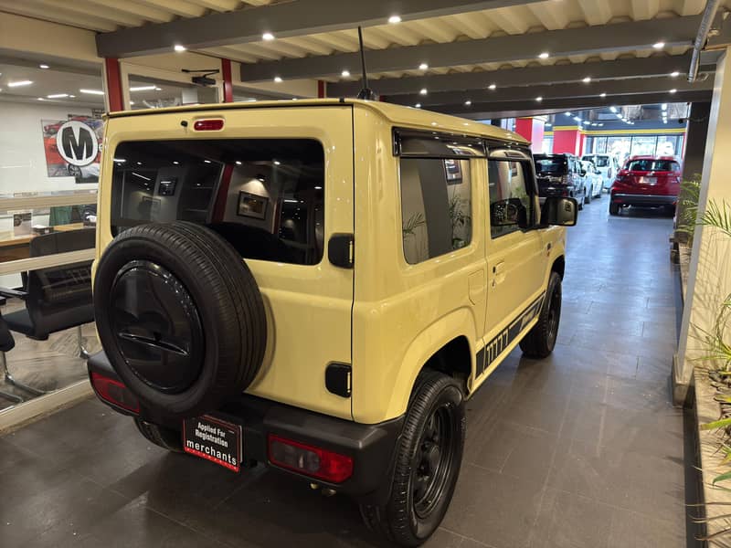 Suzuki Jimny 2018 XL 12