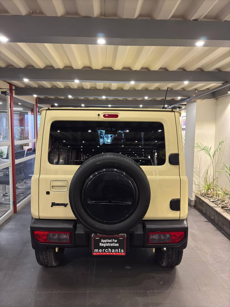 Suzuki Jimny 2018 XL 13