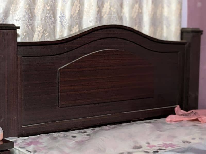 double bed. full size 3