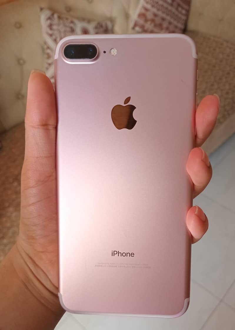 iPhone 7 plus 128 gb 0