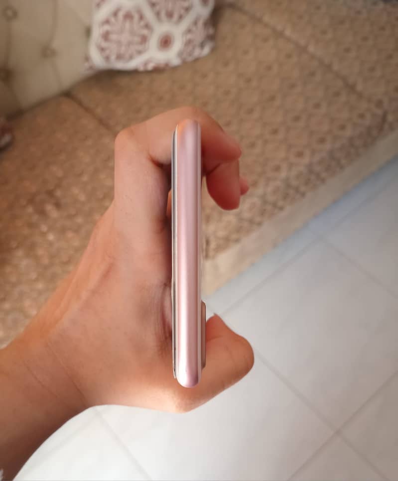 iPhone 7 plus 128 gb 2