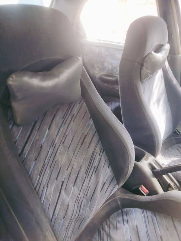 Suzuki Baleno 2004 5