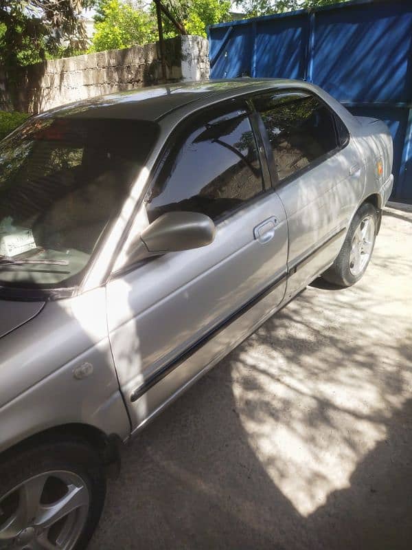 Suzuki Baleno 2004 9