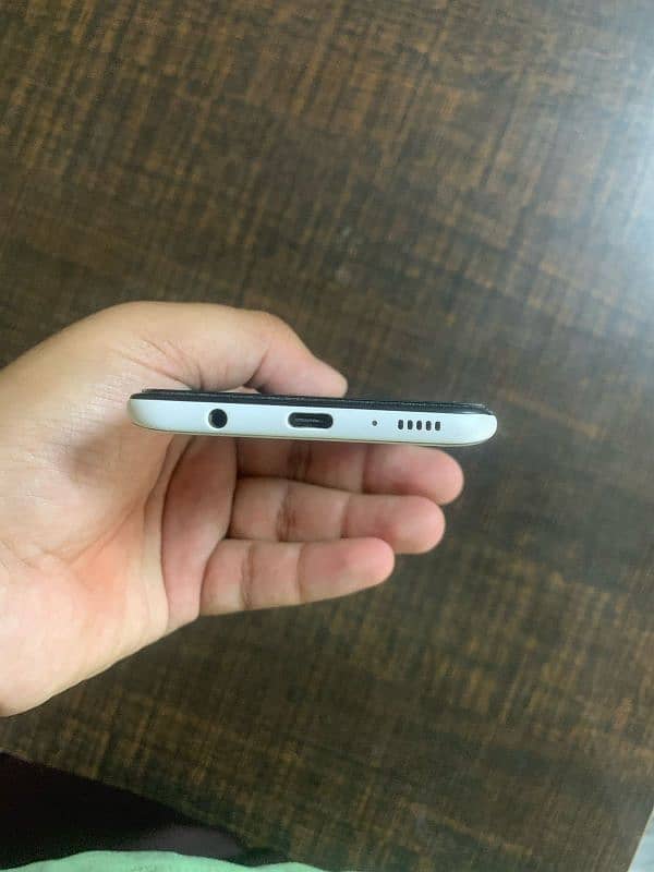 samsung galaxy a30s 4