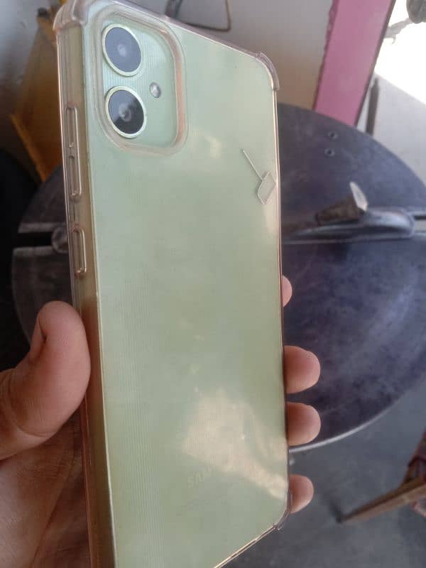New Mobile 1