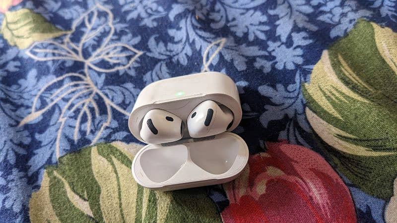 Airpods #4 imported gen 3 1