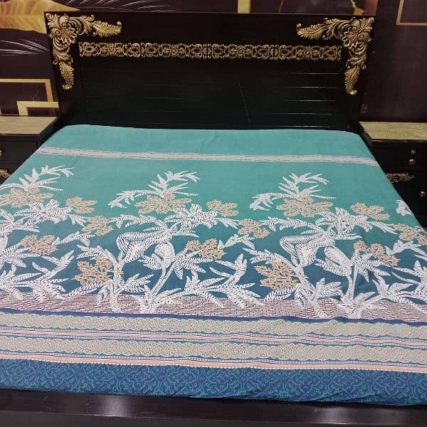 bed +dressing table 2