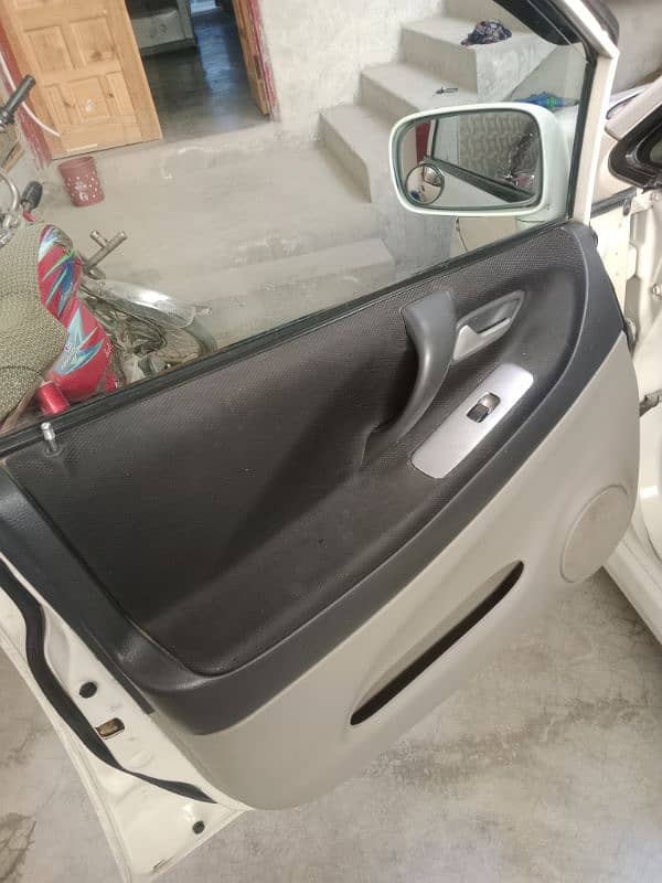 Suzuki liana 2007 9