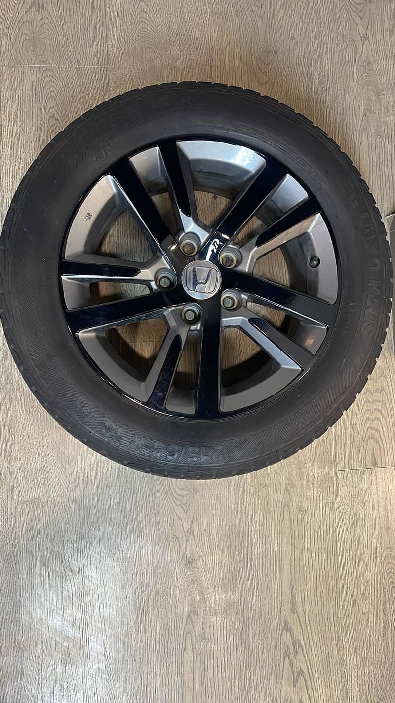 Civic rims & tyres 0