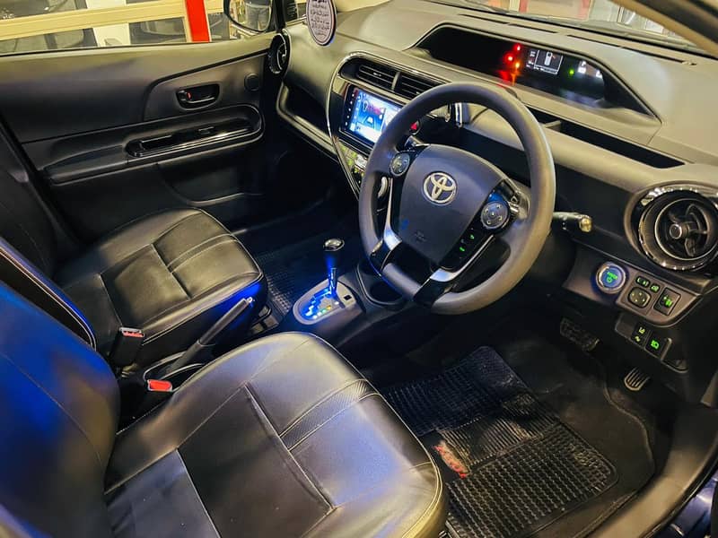 Toyota Aqua 2018 S STYLE PUSH 6