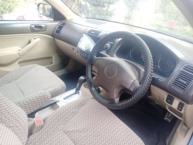 Honda Civic EXi 2004 1