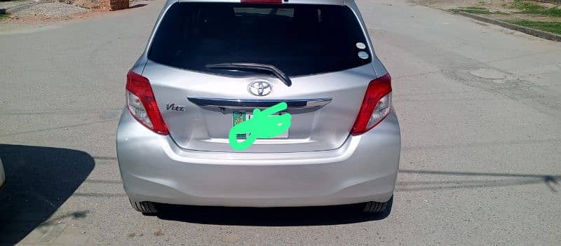 Toyota Vitz 2017 1