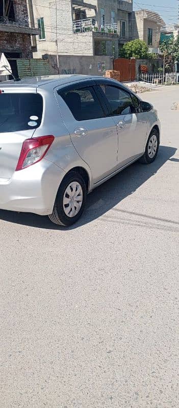 Toyota Vitz 2017 4
