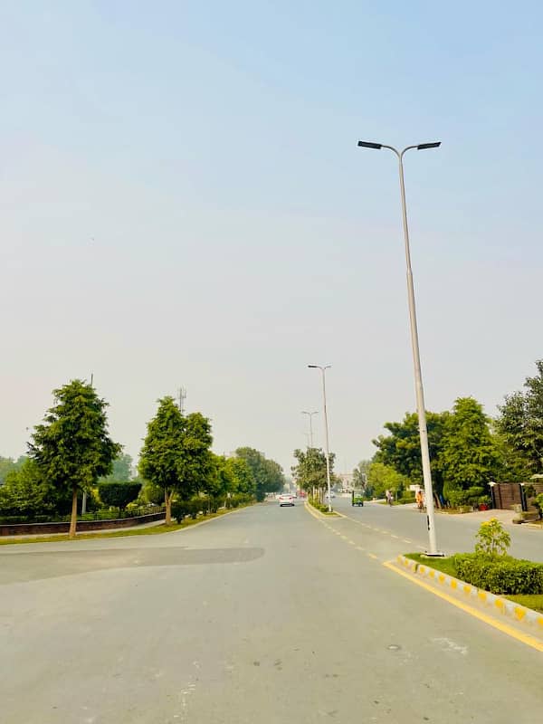 "Prime 10 Marla Residential Plot in Lake City for Sale" 9