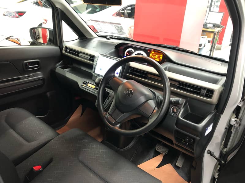 Suzuki Wagon R 2022 FX-PUSH 5