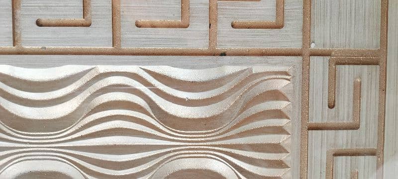 Almost new wood engraved center table 6