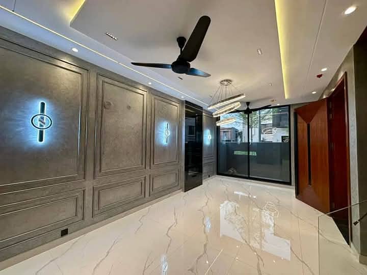 Affordable Sophistication: 5-Marla Bungalow for Sale Featuring Prime Location, Elegant 3-Bed Layout & Modern Comforts in DHA Phase 9 Town! 14