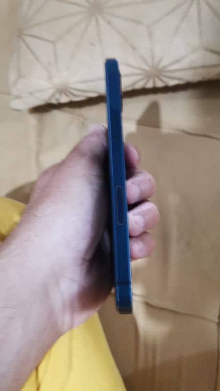 iphone 12 2