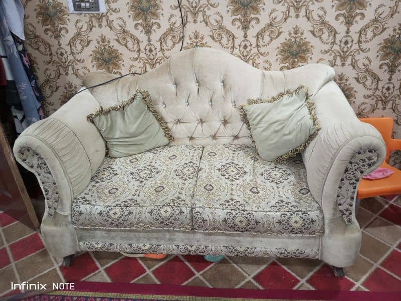 sofa set 0