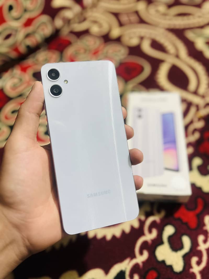 Samsung A05 6gb128gb box and Complete accessories 1