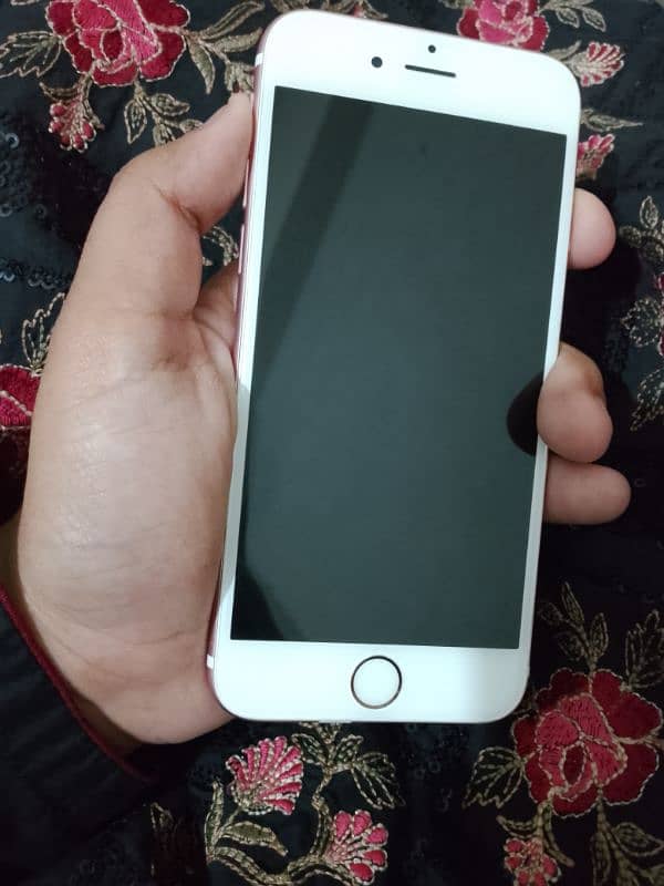 I phone 6s Bilkul Final price Hai No bargaining Serious Log text kry 4