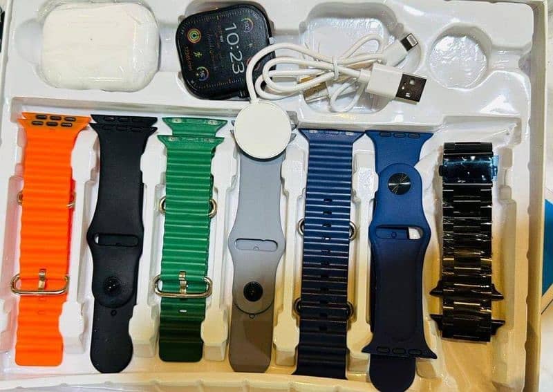 Smart Watch 7 In 1 Multicolor with Earbuds 0