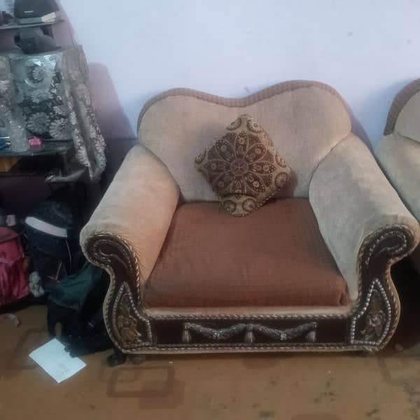 seven seater sofa set with sofa covers 0